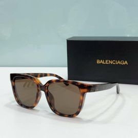 Picture of Balenciga Sunglasses _SKUfw52400566fw